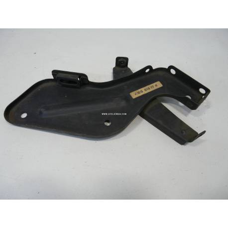 Ferrure de pare choc de 09/62 à 09/67