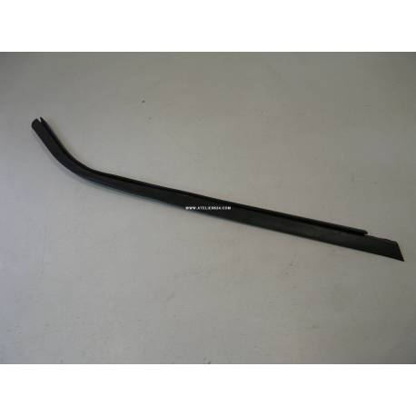 Joint de jonction aile AVG/Pare choc avant 09/67