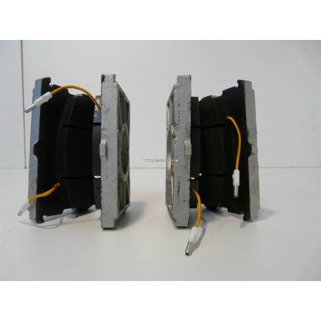 Jeu de plaquettes de frein à partir de 05/65