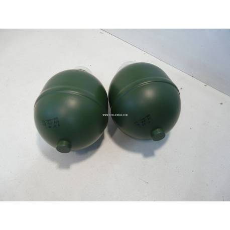Front welded suspension spheres for SM