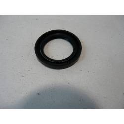 Lower sealing ring - from sept.65