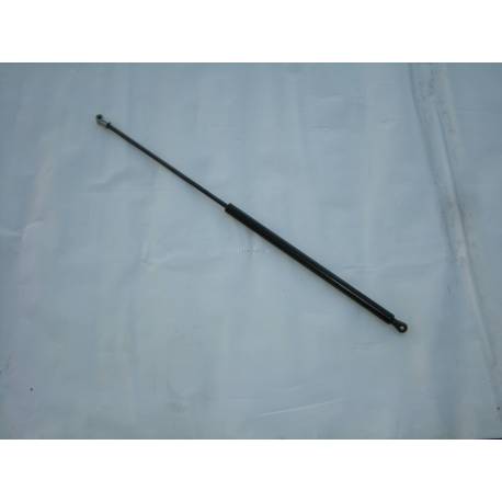 Rear boot crutch. - SM