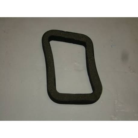 Joint grille de capot