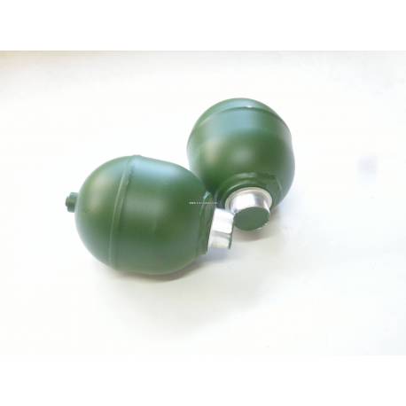 2  Citroën LHM rear suspension spheres