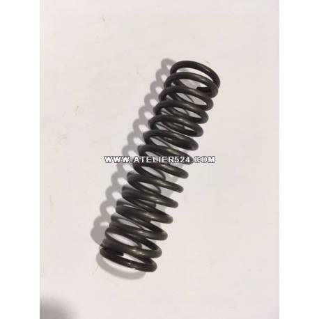 Parking brake spring - from sept. 65