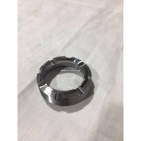 Ecrou de rotule SUP. à partir de 09/65