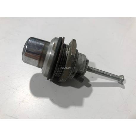 Support bouton poussoir de hayon AR - break