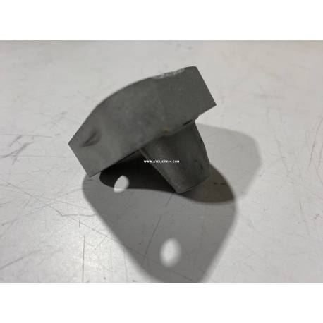 Support alu axe de pompe a essence 09/65 a fin